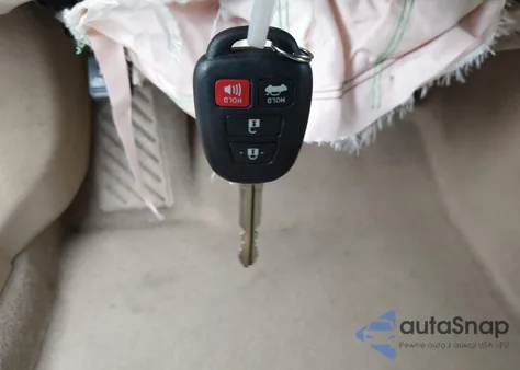 2016 Toyota Camry Le z USA, uszkodzony, nr VIN 4T4BF1FK9GR547035